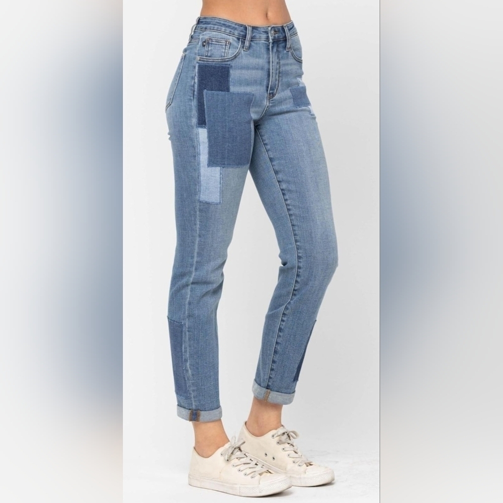 Judy Blue High Rise Medium Wash Patched Straight Leg Boyfriend Fit Jeans 7/28 - Picture 5 of 12